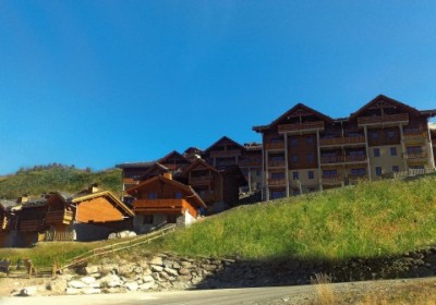 Valmeinier - Vacation rentals in the Savoie:  Residence Le Grand Panorama I