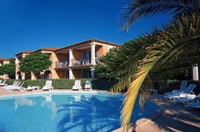 Grimaud - Vacation rentals in the Var :  Residence La Palmeraie and Les Bastides