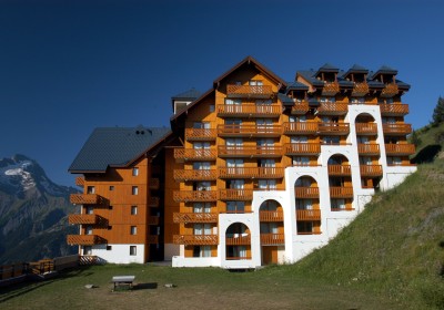  Les Deux Alpes - Vacation rentals in the Is�re :  R�sidence du Soleil