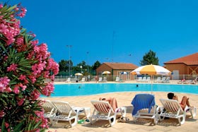  Soustons Plage - Vacation rentals in the Landes :  Residence club Les Villas du Lac